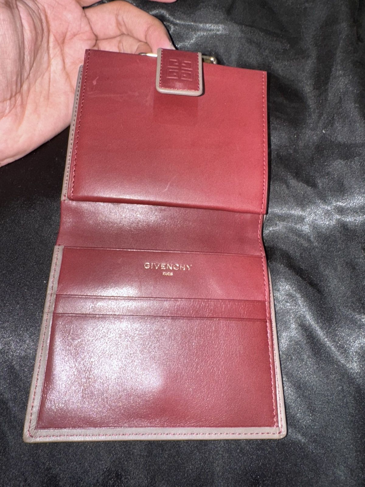 Givenchy × Vintage Givenchy Burgandy Leather GHW Bi-Fold Wallet Size ONE SIZE - 1 Thumbnail