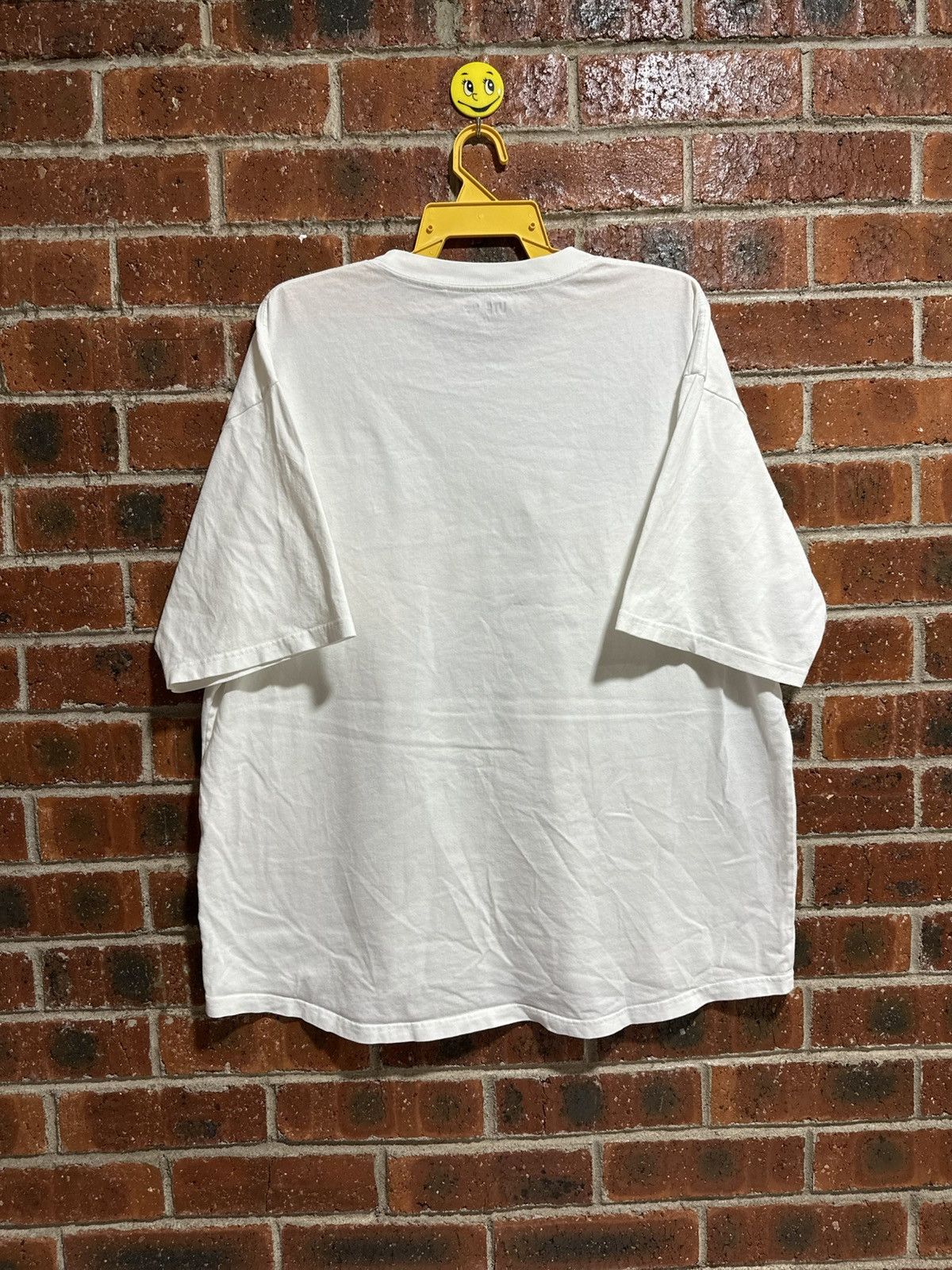 Japanese Brand Vintage Uniqlo X Shinpei Ueno Now Skateboarding Faded Tee Size US XL / EU 56 / 4 - 6 Thumbnail