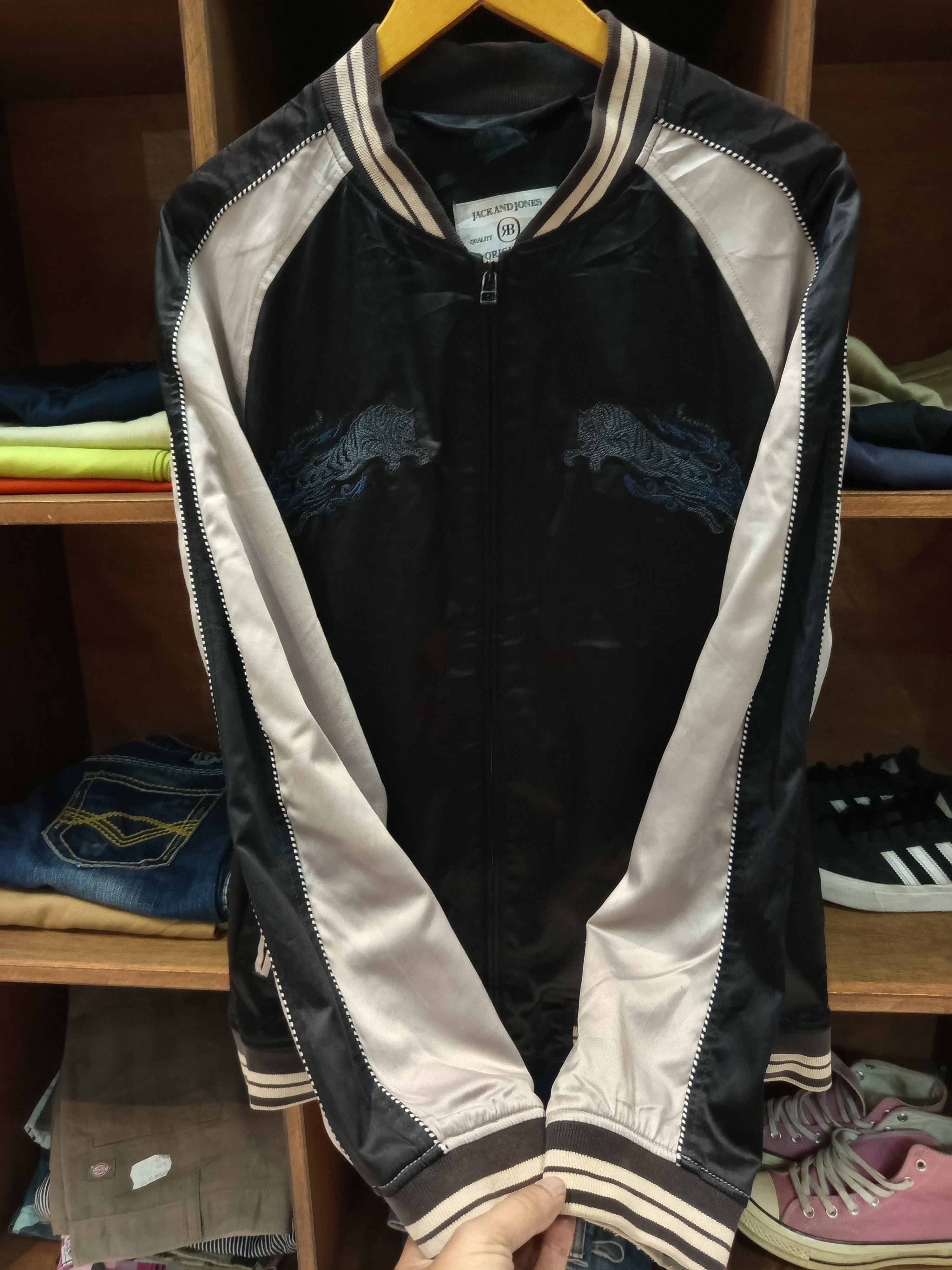 Jack & Jones Jack and Jones Souvenir Tiger Bomber Jacket Size US XL / EU 56 / 4 - 8 Thumbnail