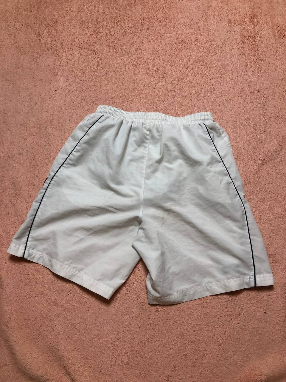 Umbro Vintage 90s Umbro shorts streetwear y2k Size US 32 / EU 48 - 23 Thumbnail