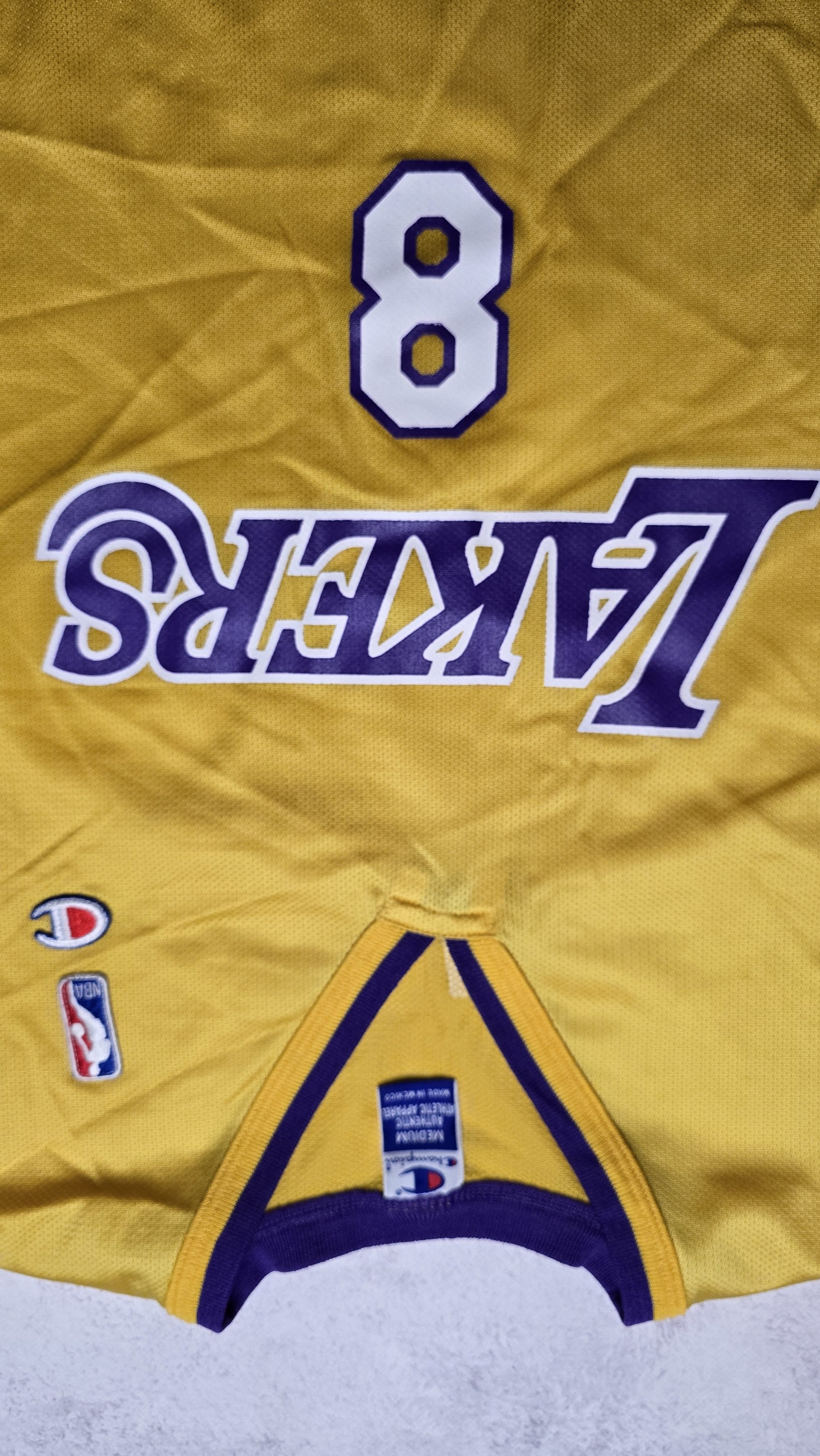 Champion Vintage LA Lakers Kobe Bryant #8 NBA Basketball Jersey Size US M / EU 48-50 / 2 - 10 Thumbnail