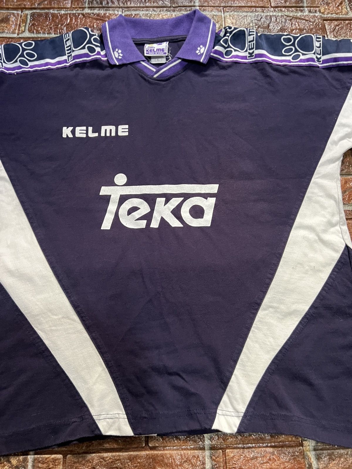 Other Real madrid 1997/1998 training jersey Size US L / EU 52-54 / 3 - 4 Thumbnail