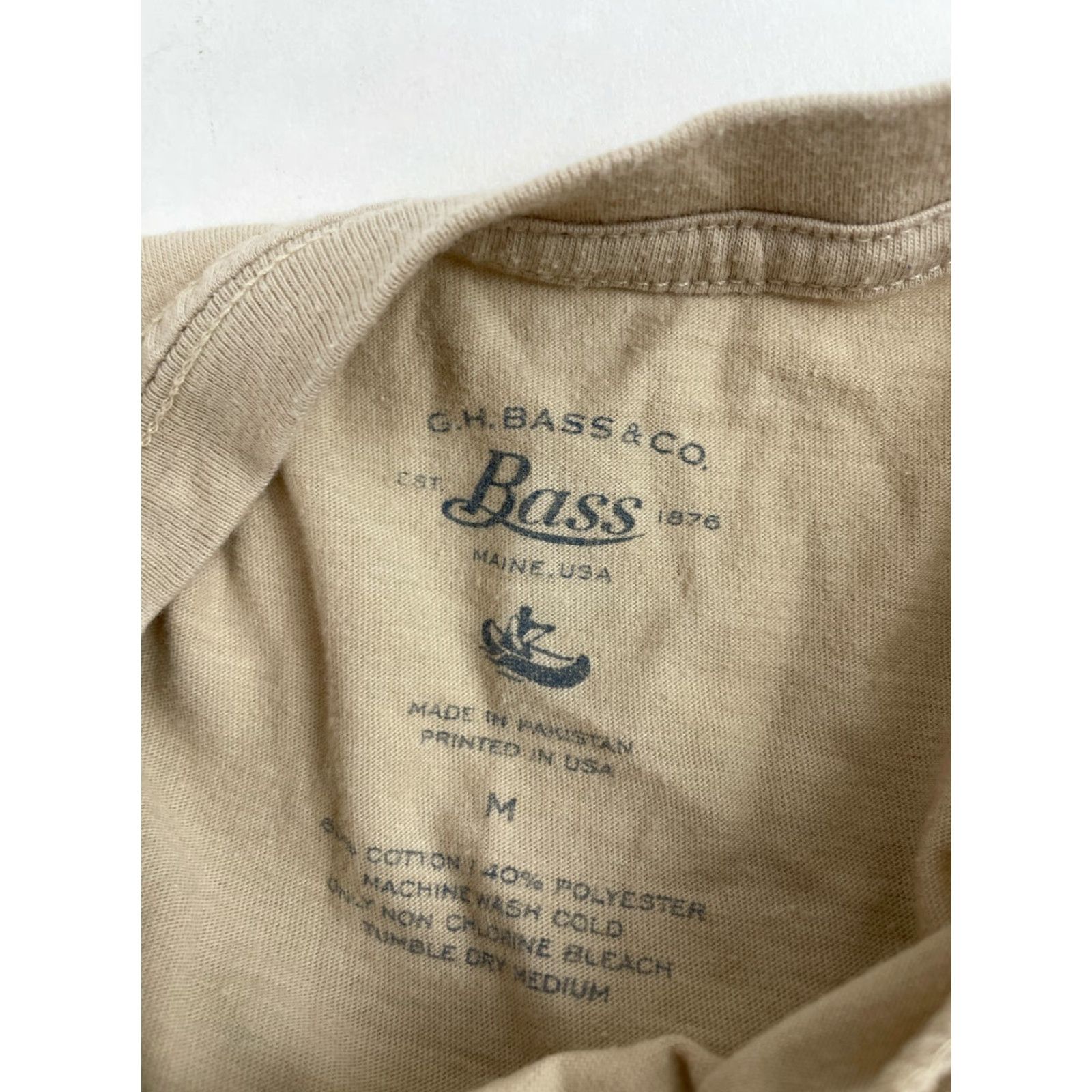 Vintage G.H. Bass & Co. T-Shirt Mens Size Medium Tan Long Sleeve Crew Neck Bear Print Size US M / EU 48-50 / 2 - 6 Thumbnail