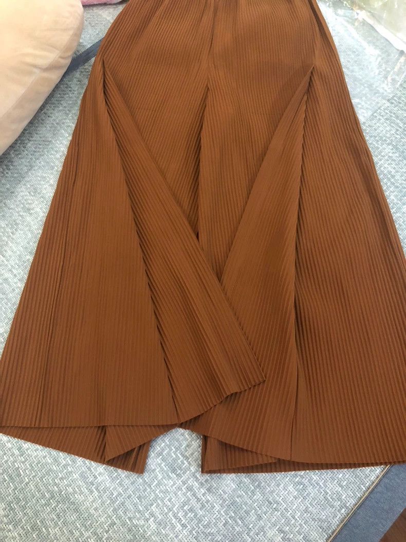 Issey Miyake Issey Miyake size:one size Orange pleated wide-leg pants Size 23" - 9 Thumbnail