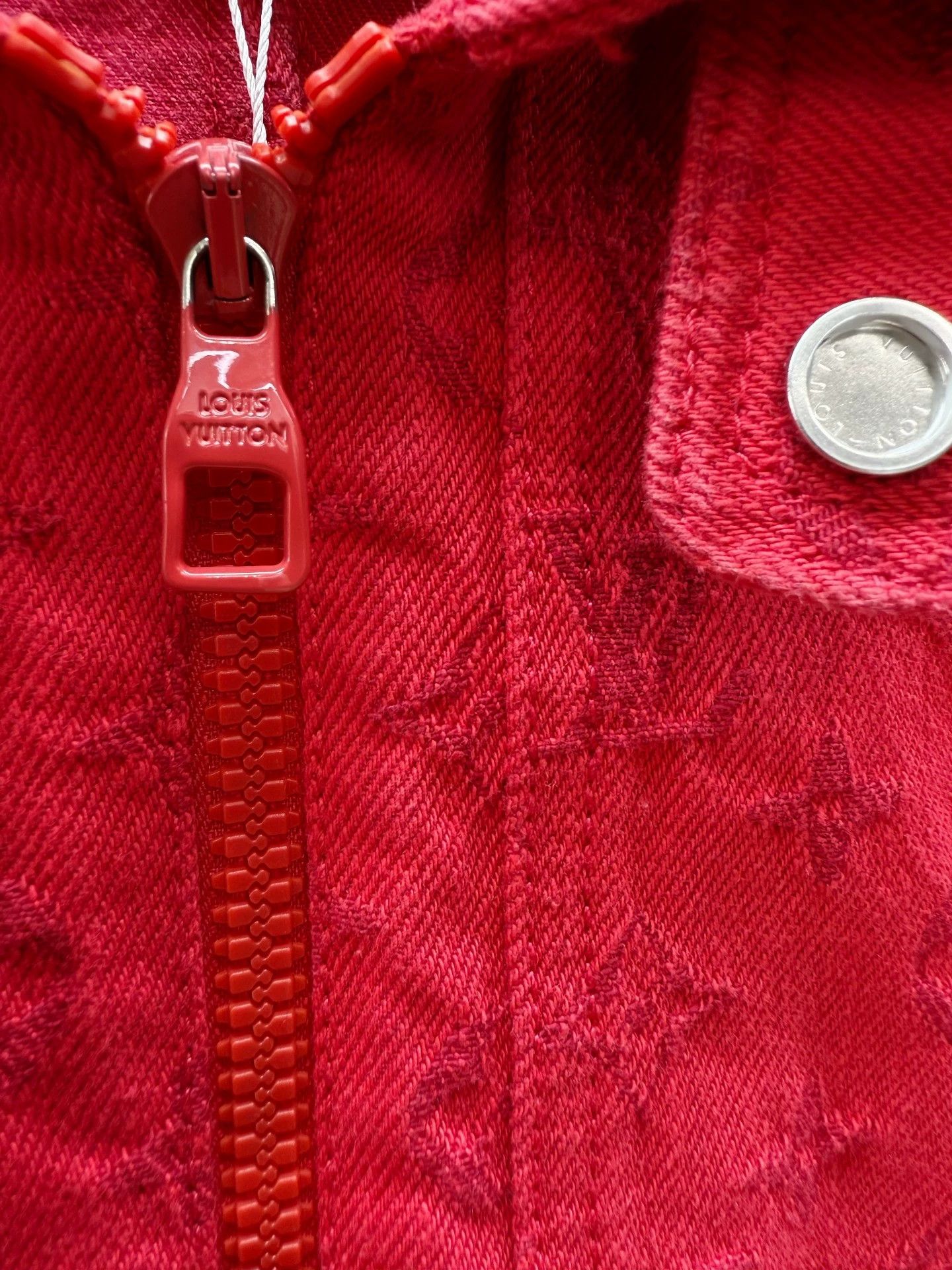 Louis Vuitton Louis Vuitton LV Denim Jacket Size 48 - Excellent Condition Size US M / EU 48-50 / 2 - 2 Thumbnail