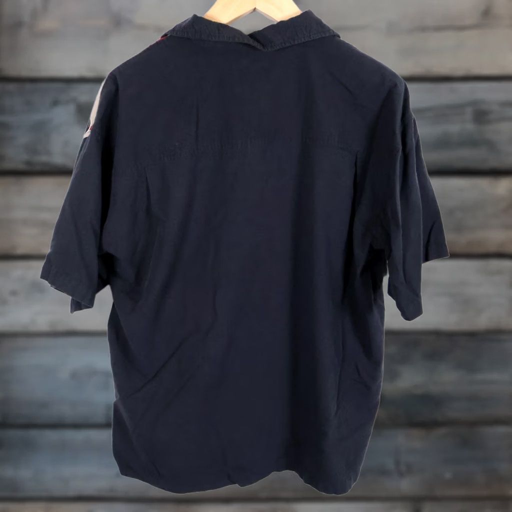 Vintage VINTAGE David Carey Shirt Men's XL Rayon Cotton Blend Camp Collar VTG 90s Geometric Black Short Sleeve Button-Up Spread Collar Size US XL / EU 56 / 4 - 1 Thumbnail