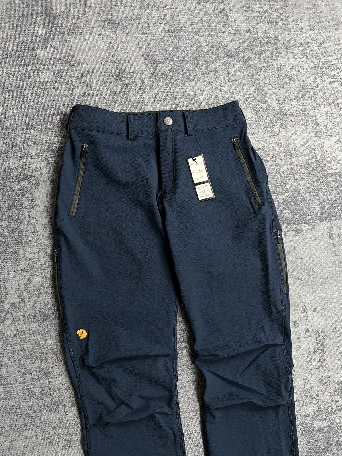 Fjallraven FJALLRAVEN BERGTAGEN TROUSER PANTS Size US 27 - 3 Thumbnail