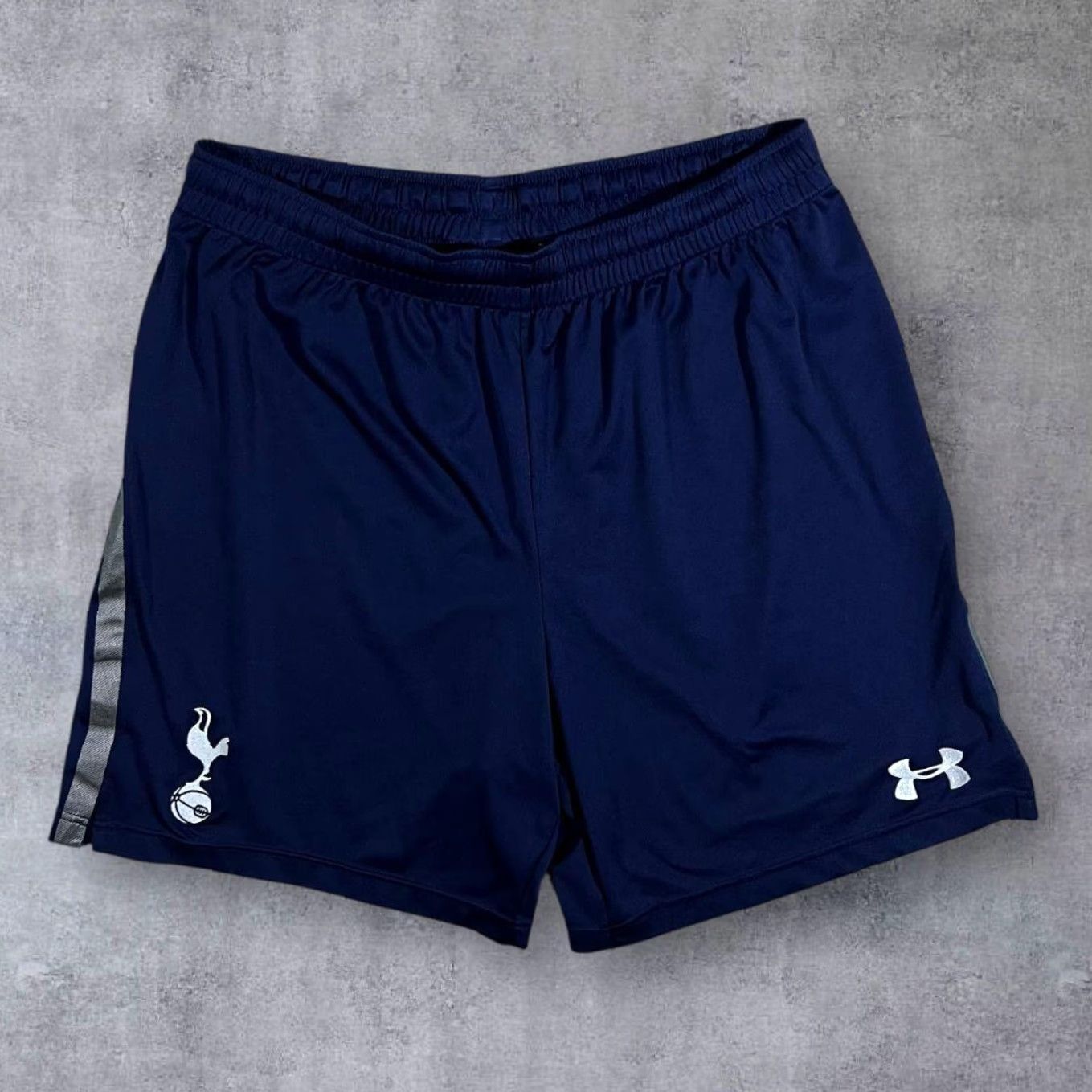 Under Armour Under Armour Tottenham Hotspur FC Spurs 2014/15 Football Shorts Large Size US 33 - 2 Thumbnail