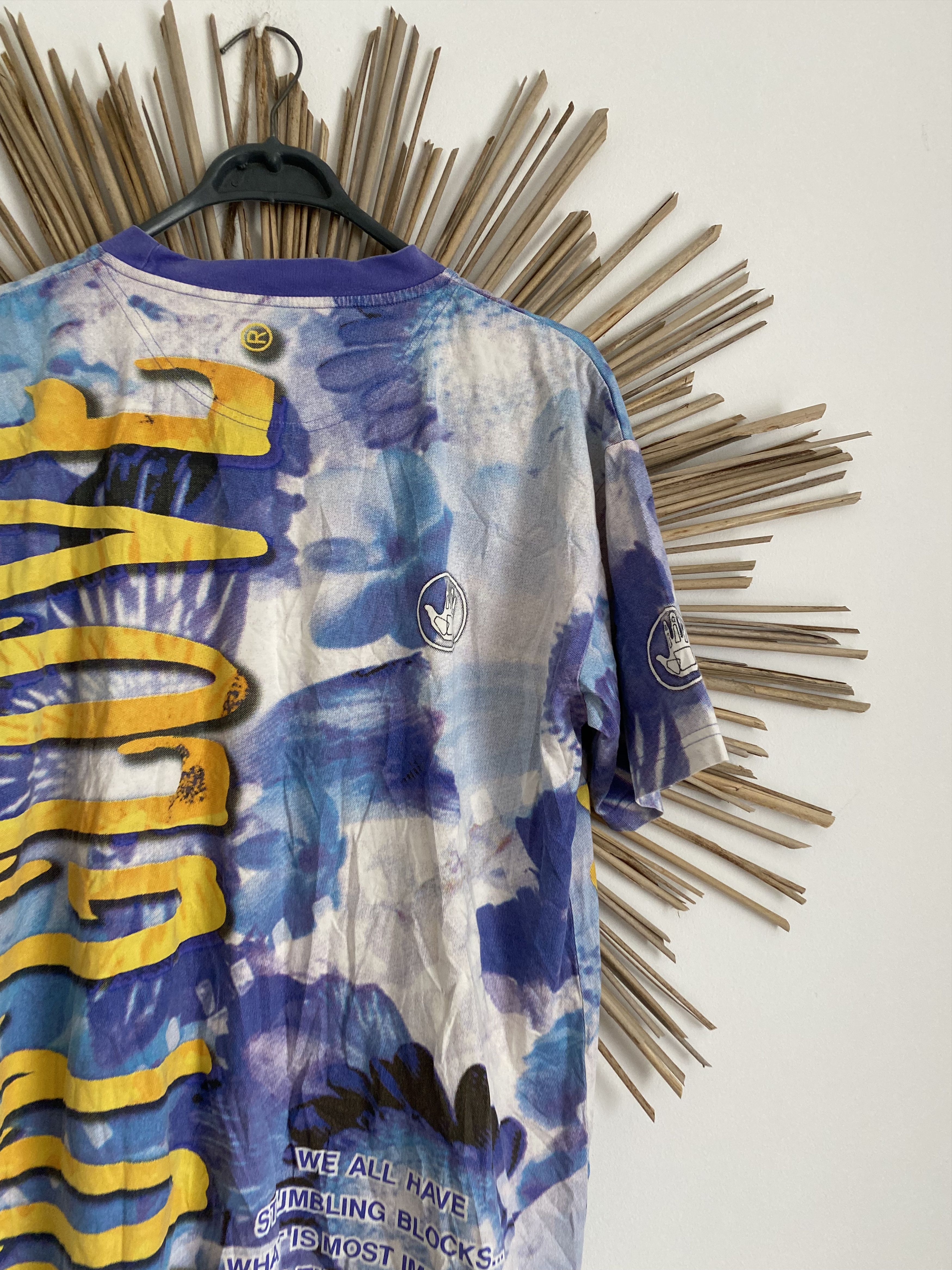 Body Glove Body glove vintage all over print oversized t-shirt Size US M / EU 48-50 / 2 - 7 Thumbnail