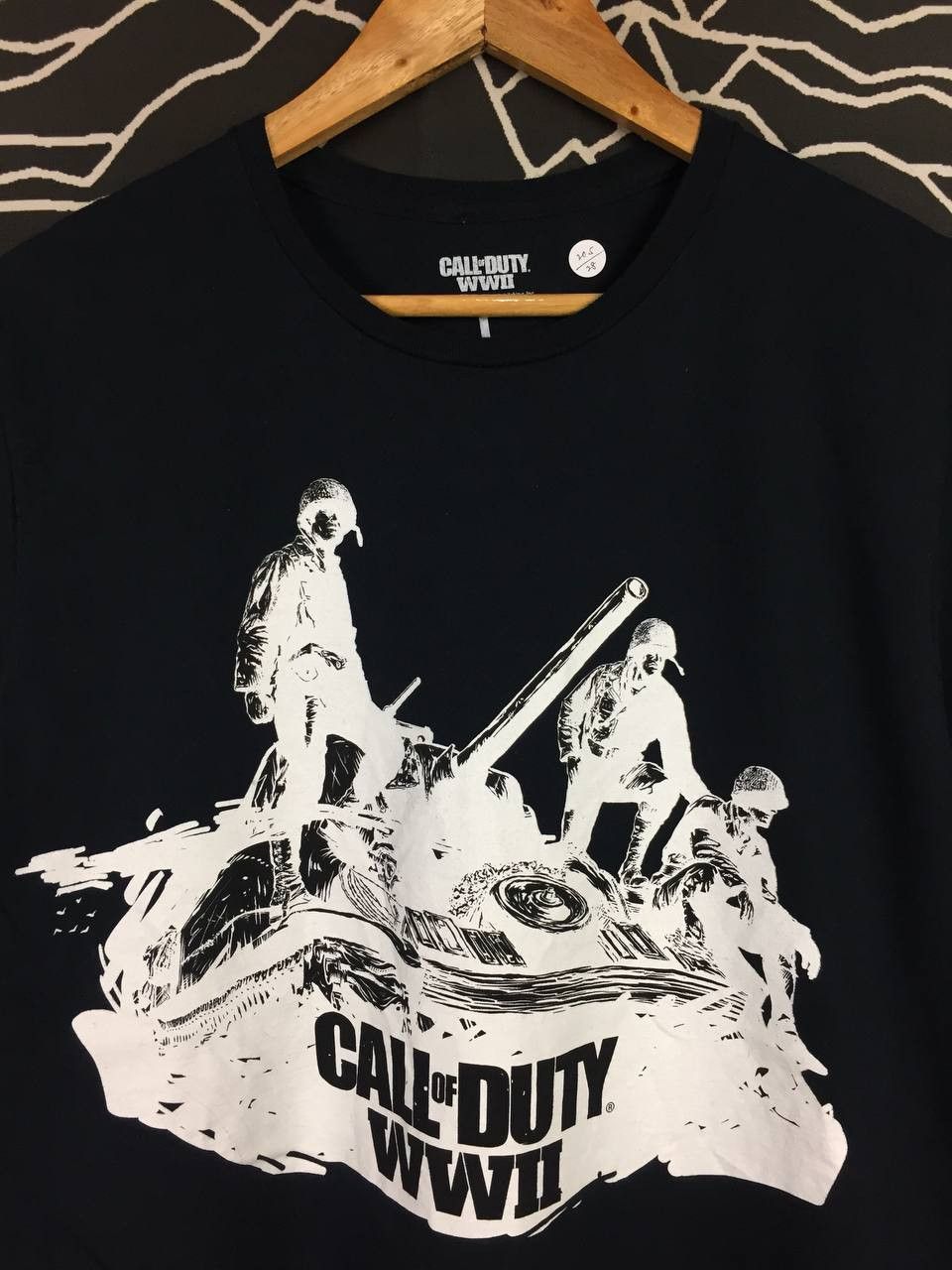 Playstation Call of Duty WWII Video Game 2017 Loot Gaming Promo Tee Size US L / EU 52-54 / 3 - 3 Thumbnail