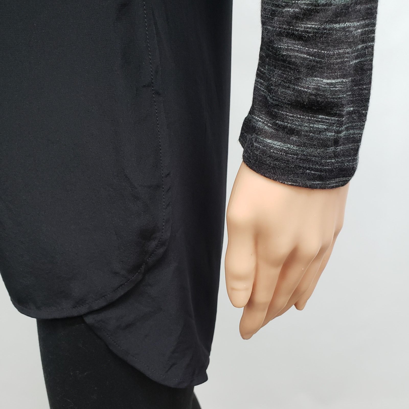 Vince VINCE Tunic Top Blouse XS Long Sleeve Pullover Layered Look Size XS / US 0-2 / IT 36-38 - 8 Thumbnail