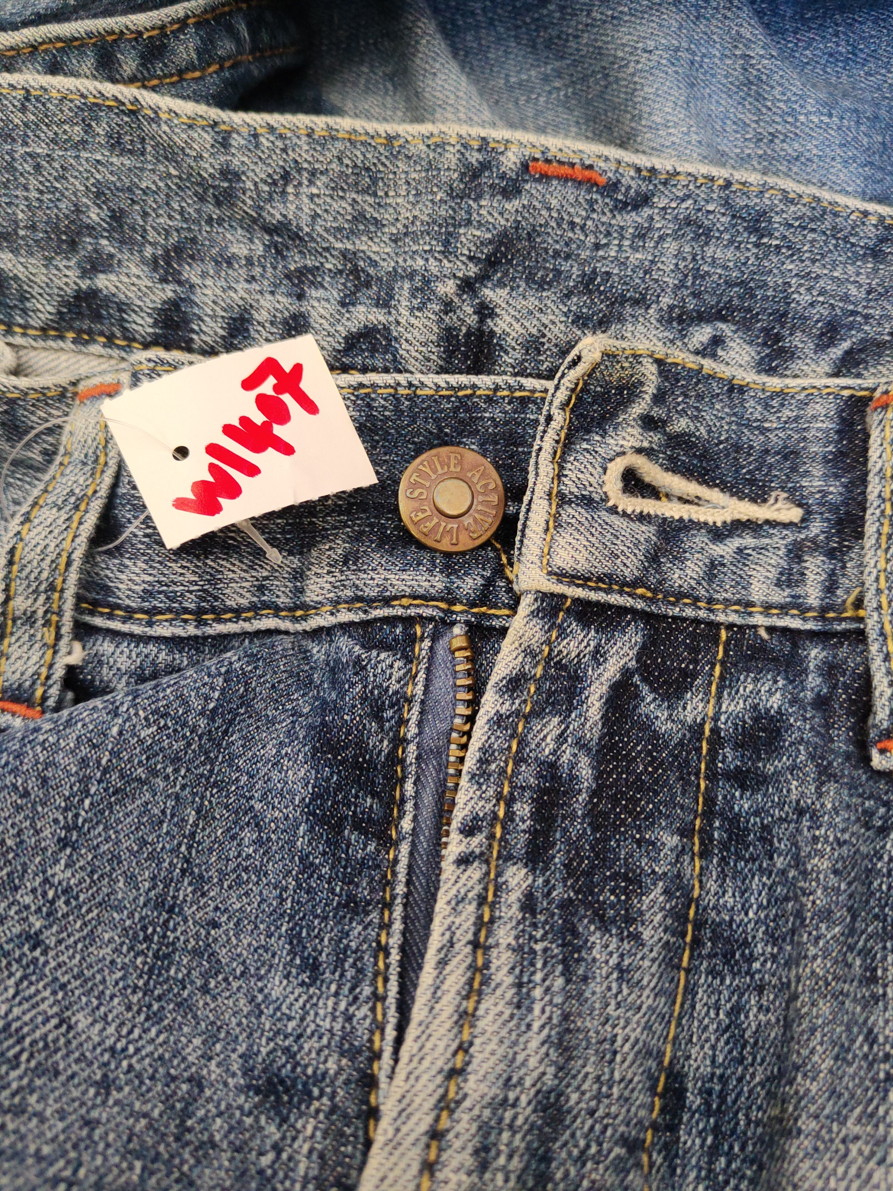 Japanese Brand Uniqlo Blue Distressed Ripped denim Jeans #W1407 Size 30" / US 8 / IT 44 - 15 Thumbnail