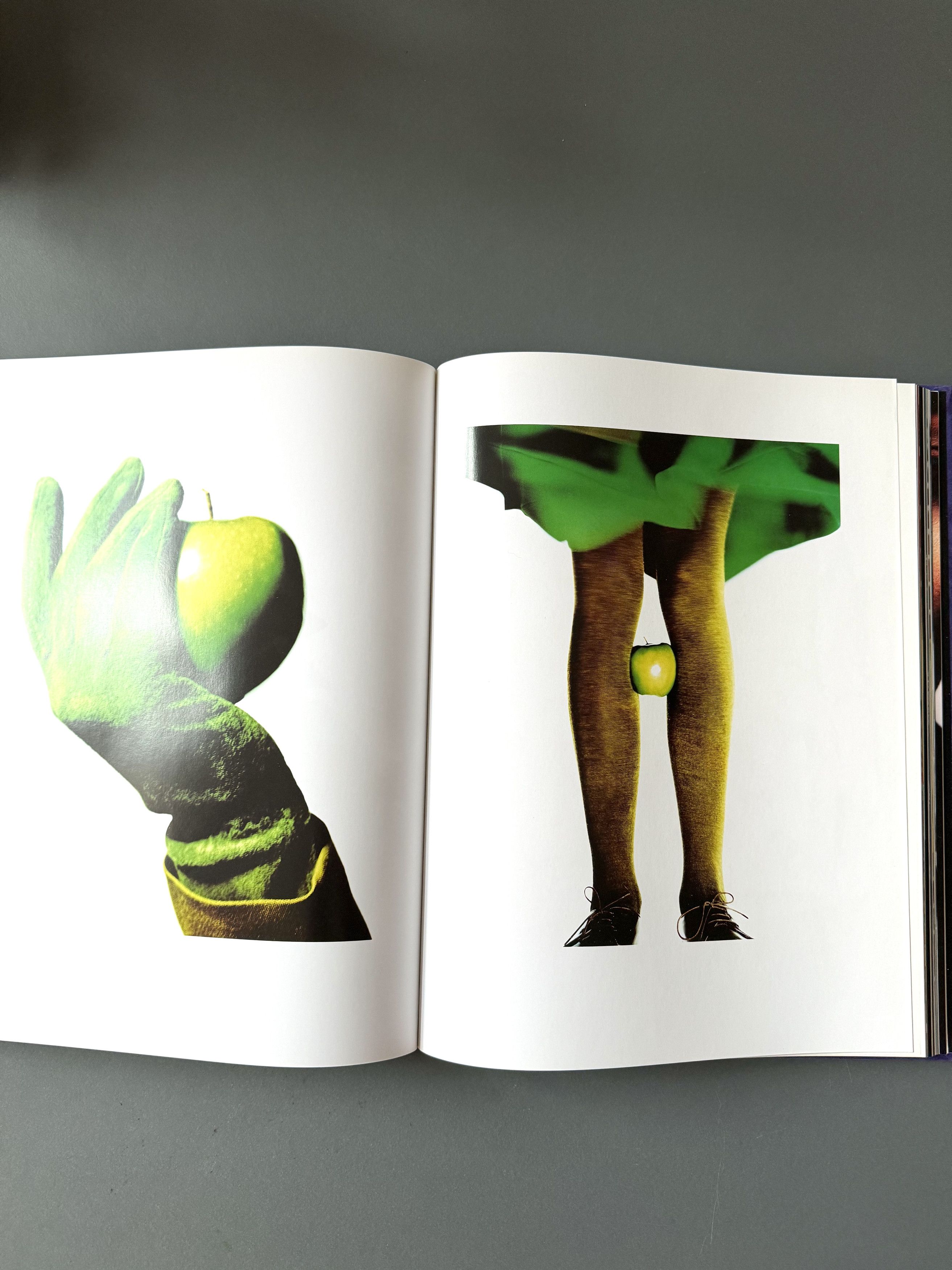Other Nick Knight Nicknight Big Velvet Book By Peter Saville Size ONE SIZE - 4 Thumbnail