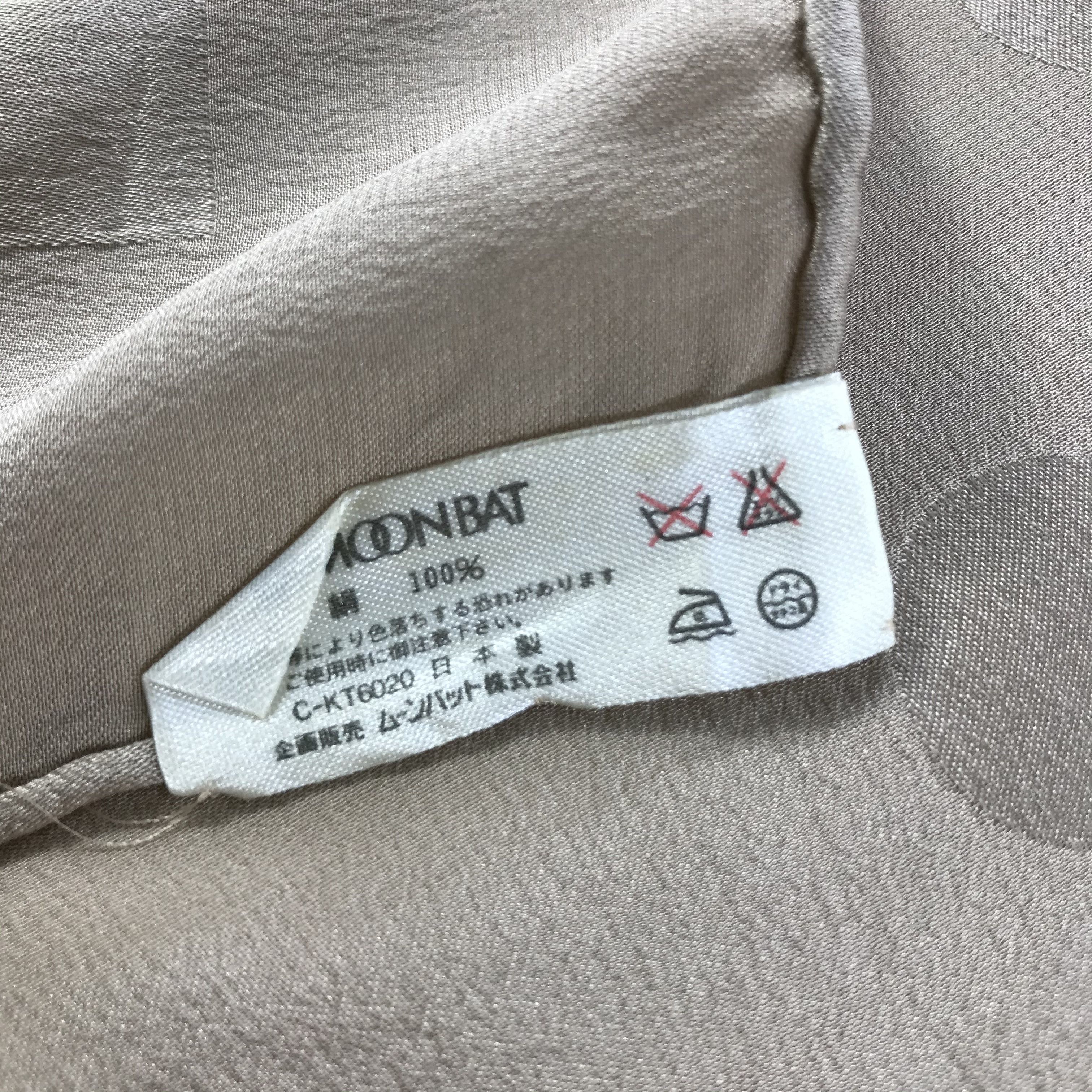 Vintage Vintage Givenchy Silk Scarf Size ONE SIZE - 5 Thumbnail