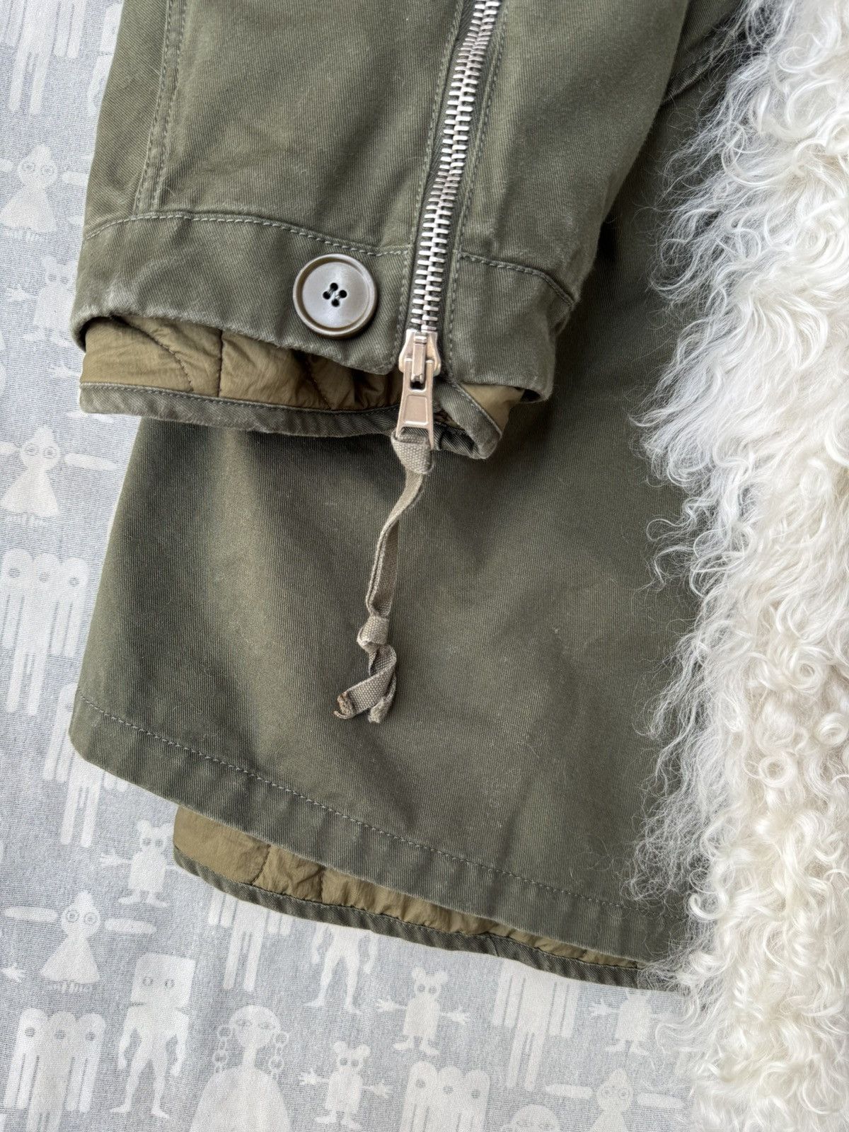 Balenciaga Balenciaga AW16 Aviator Lamb Fur Military Oversized Parka Size US M / EU 48-50 / 2 - 5 Thumbnail