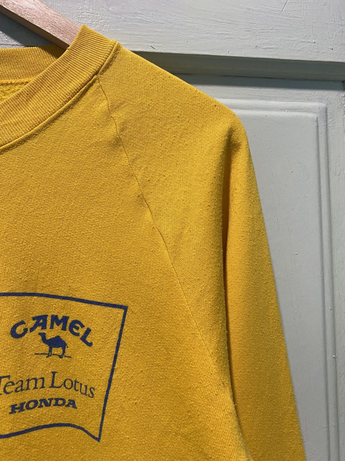 Camel Rare Vintage 80s Team Lotus Honda Camel Sweatshirt Big Logo Size US M / EU 48-50 / 2 - 3 Thumbnail