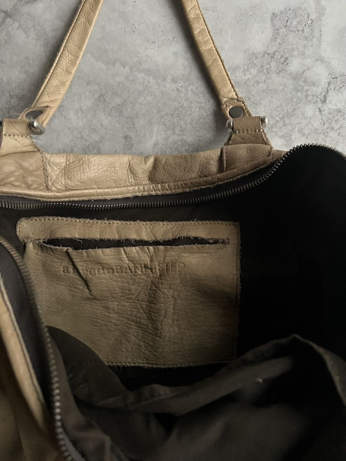 Alfredo Bannister Alfredo Bannister Leather Shoulder Bag Size ONE SIZE - 2 Thumbnail