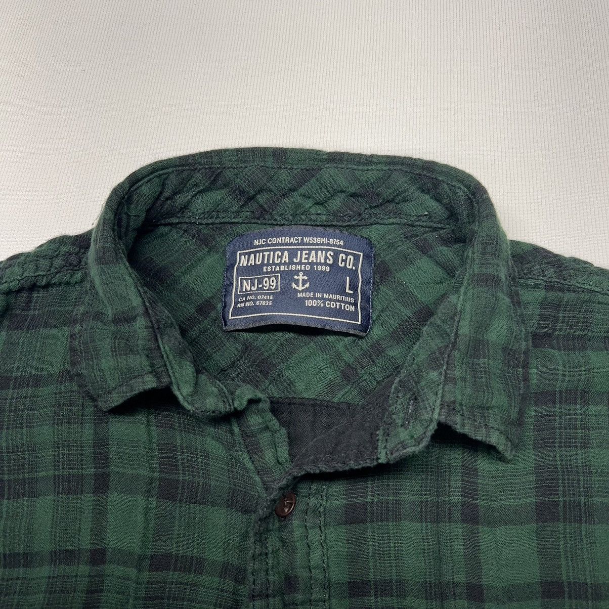 Nautica Nautica Jeans Co Flannel Shirt Green Button Plaid Pockets Size US L / EU 52-54 / 3 - 3 Thumbnail