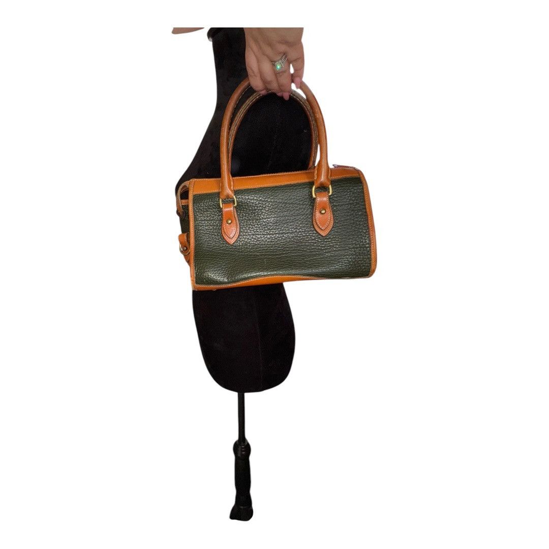 Dooney & Bourke × Vintage Dooney and Bourke Vintage Green and Brown Pebbled Leather Size ONE SIZE - 2 Thumbnail