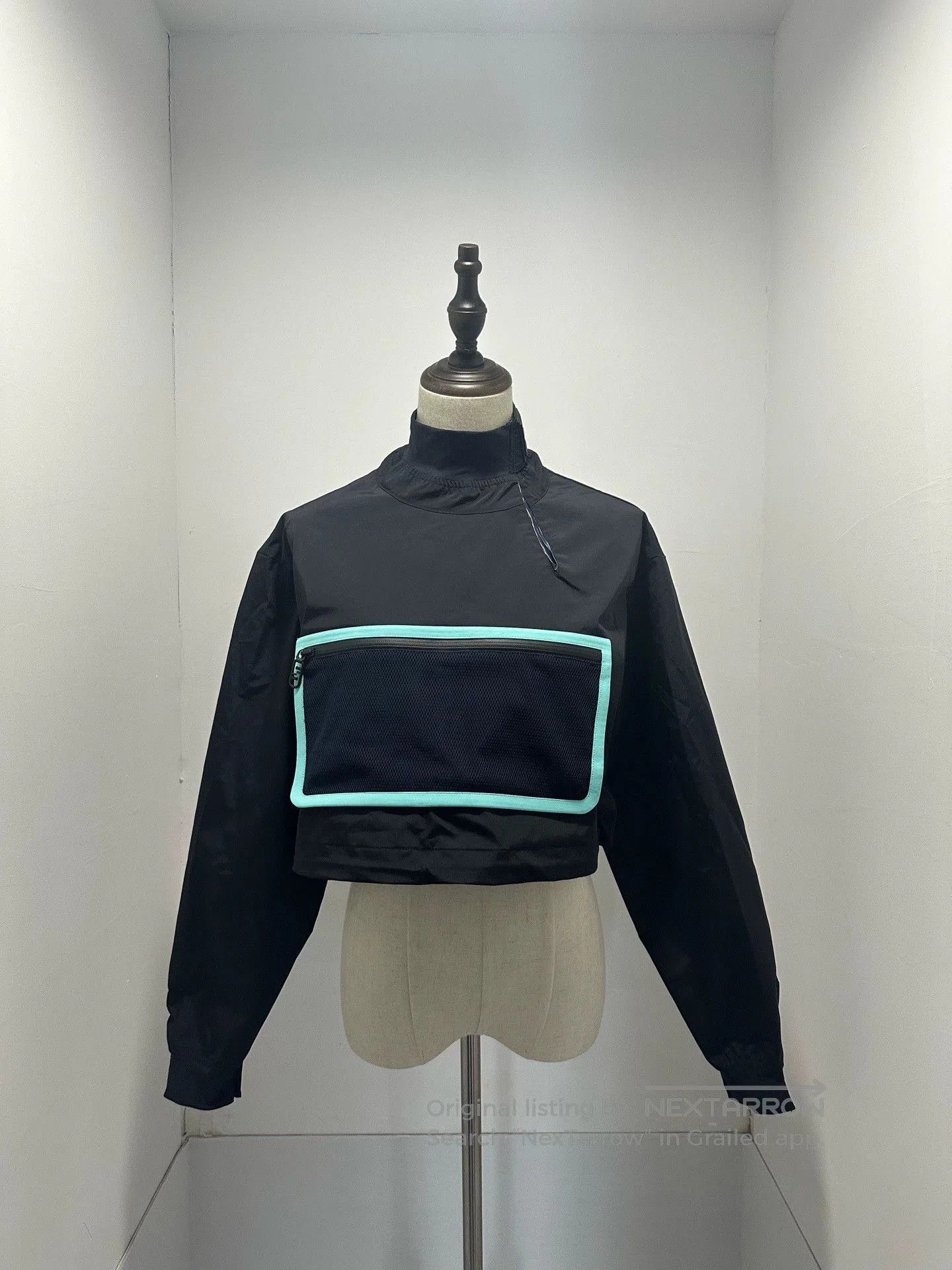 Fendi Fendi Cropped High-Neck Sweater. Size US S / EU 44-46 / 1 - 1 Thumbnail