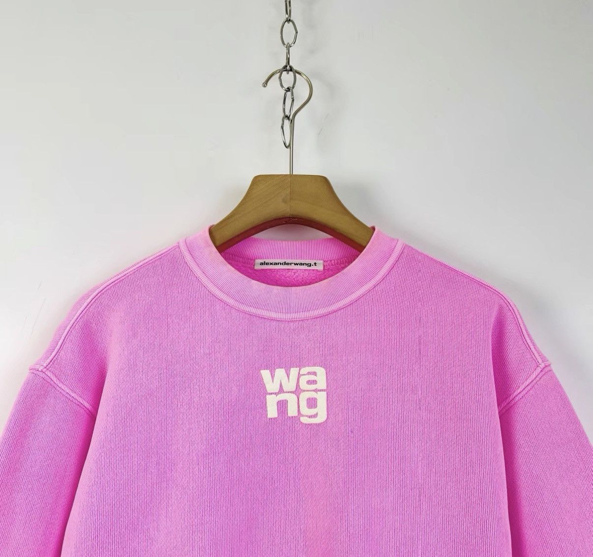 Alexander Wang Alexander Wang Neon Pink Cropped Fleece Sweatshirt K12 Size XS / US 0-2 / IT 36-38 - 3 Thumbnail