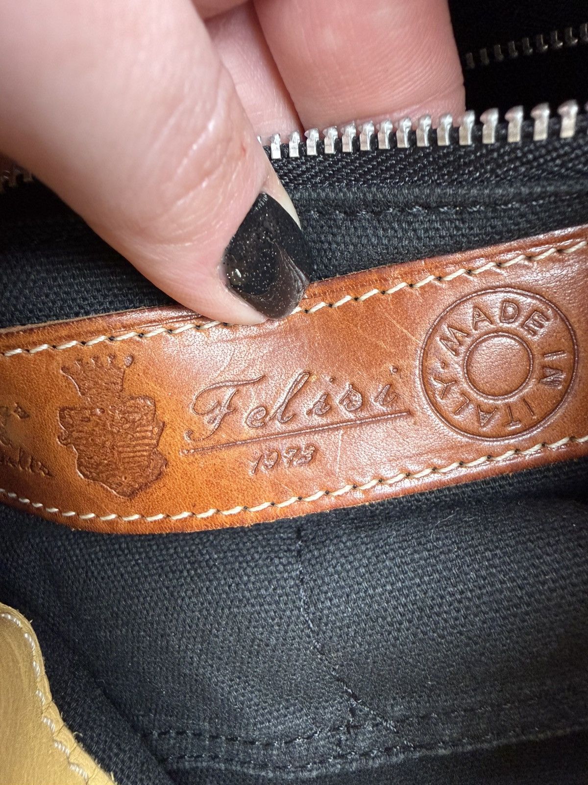 Felisi Felisi Italian Leather Shoulder Bag Yellow Brown 90s Classic Size ONE SIZE - 12 Thumbnail