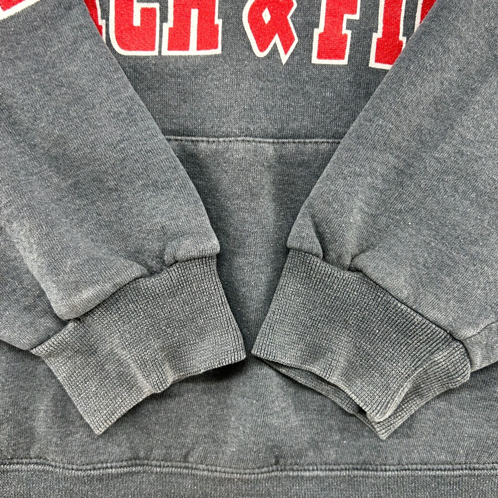 Russell Athletic VINTAGE Russell Hoodie Mens M Grey Pullover Eisenhower Track Field Sun Faded Size US M / EU 48-50 / 2 - 2 Thumbnail