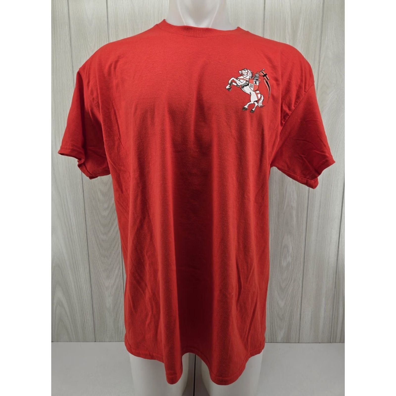 Gildan SPOT Red Knights Graphic T Shirt Mens XL VT-3 Knight Armor Graphic Tee Brand Gildan Shirt Mens XL Red Knights Graphic Tee Size US XL / EU 56 / 4 - 2 Thumbnail