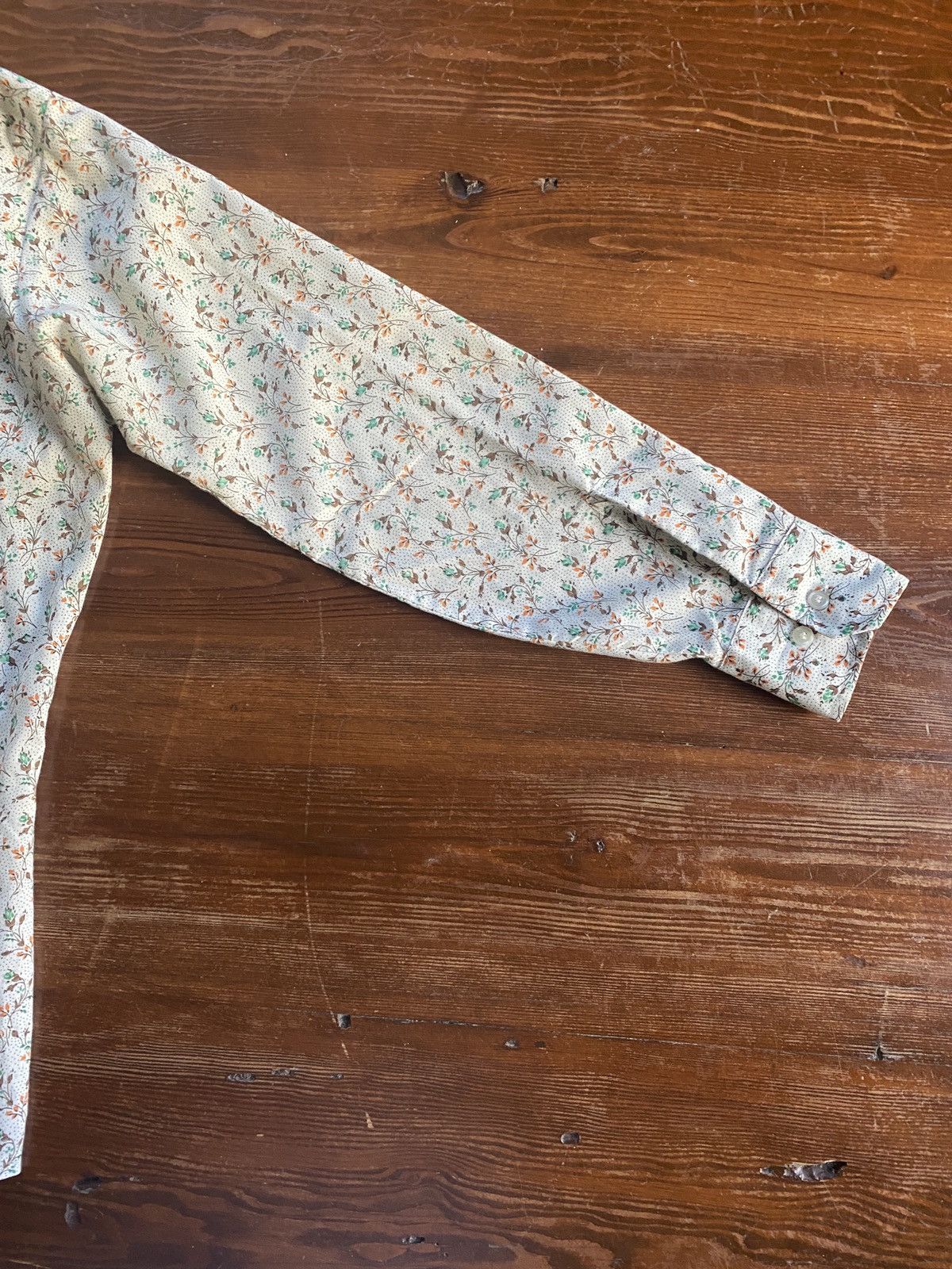 Retrofit Vintage 60’s/70’s Flower Pattern Pointy Collar Button Up Size US L / EU 52-54 / 3 - 17 Thumbnail
