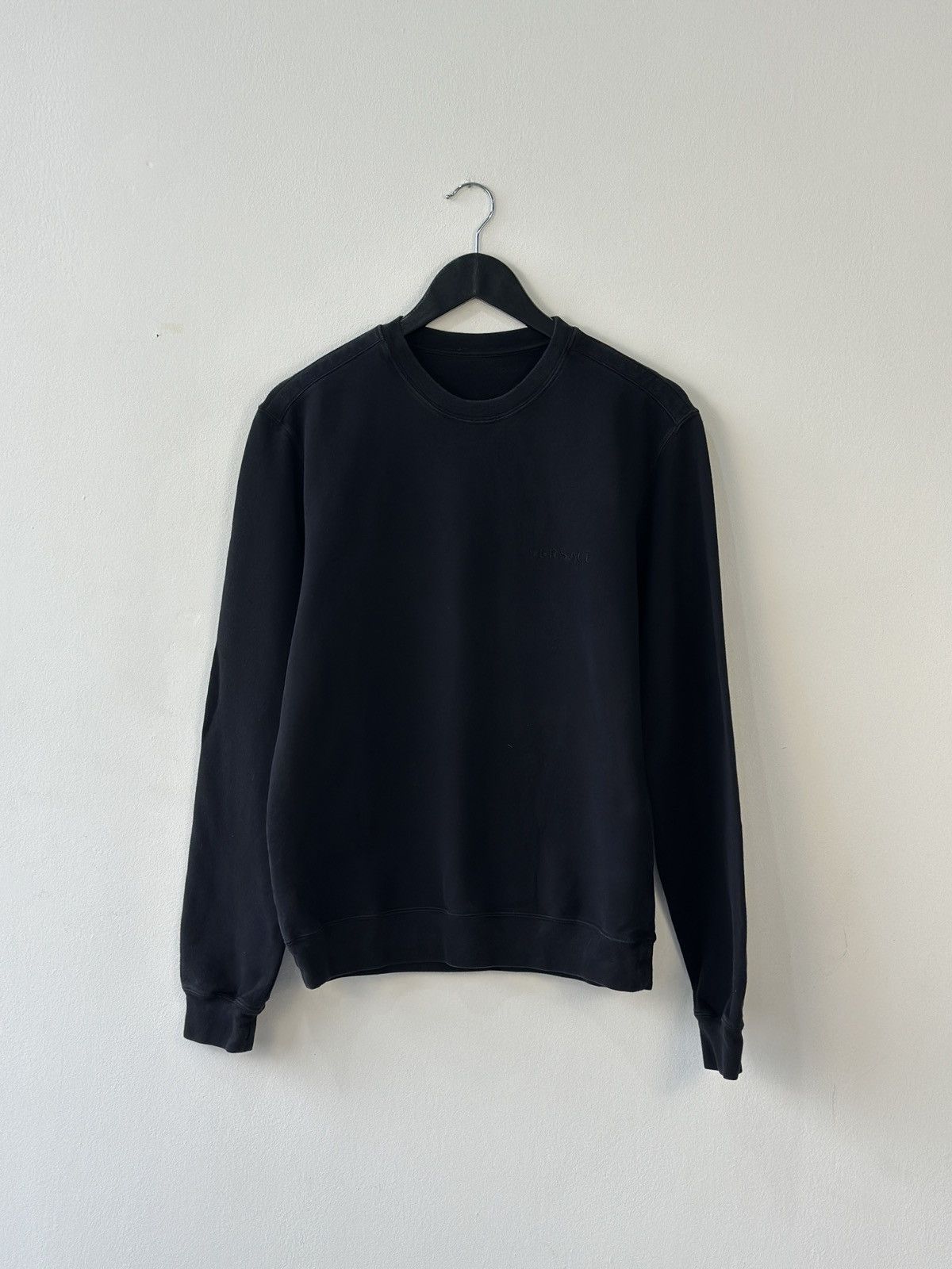 Versace VERSACE Men's Black Crewneck Sweatshirt Pullover Size L Size US M / EU 48-50 / 2 - 1 Thumbnail