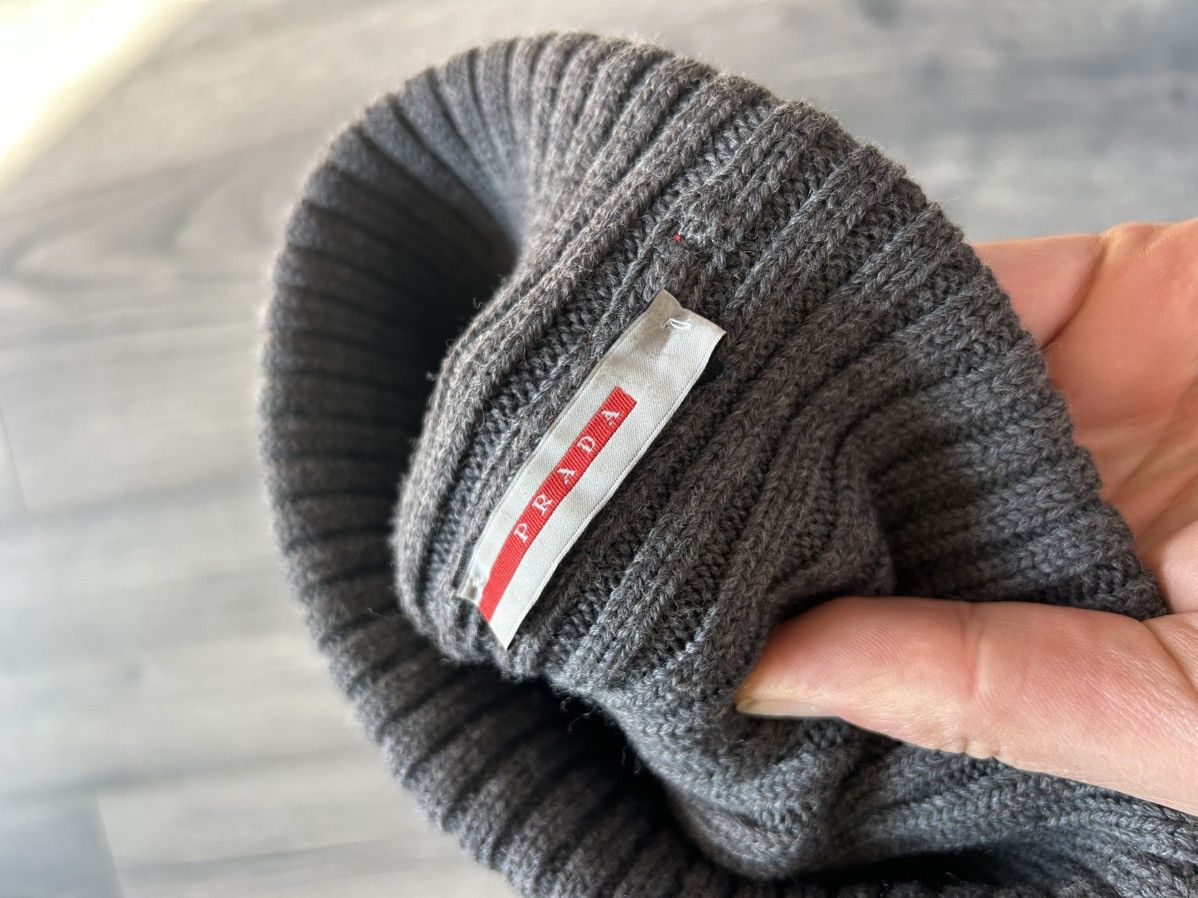 Prada Prada Ribbed Wool Beanie in Dark Grey Size ONE SIZE - 5 Thumbnail