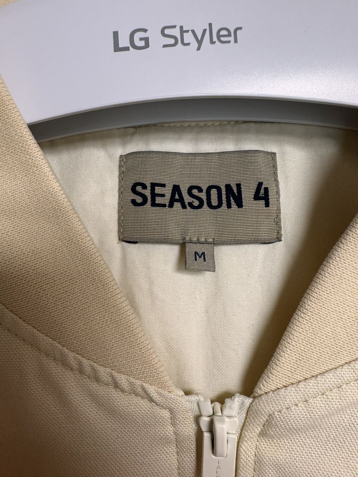 Yeezy Yeezy season 4 bomber jacket Size US M / EU 48-50 / 2 - 2 Thumbnail