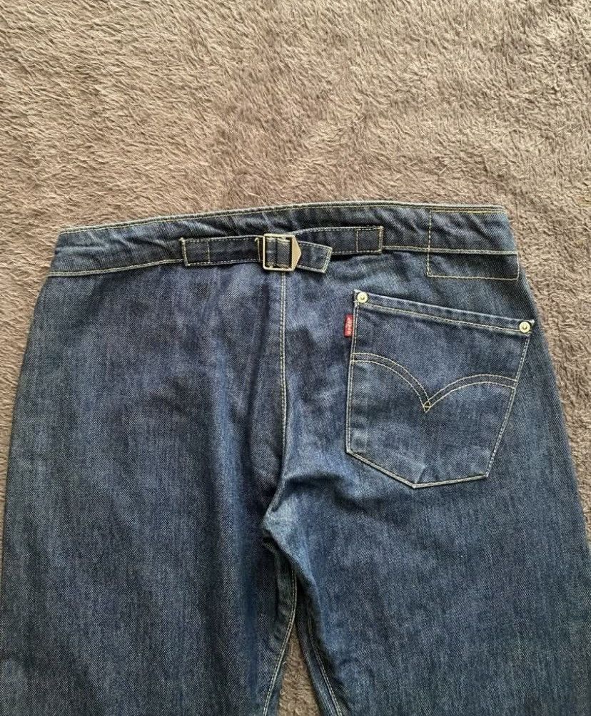 Levi's Vintage Y2K Levi’s Engineered Buckle Back Twisted Seams Size US 28 / EU 44 - 8 Thumbnail