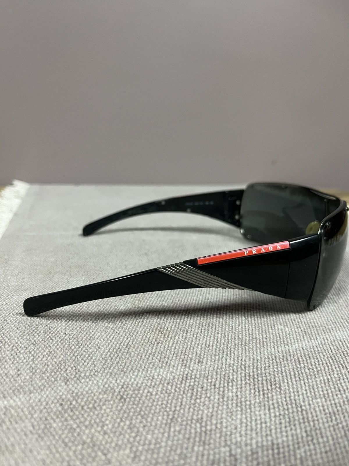 Prada Vintage 2000s Prada Y2K Sunglasses Size ONE SIZE - 2 Thumbnail