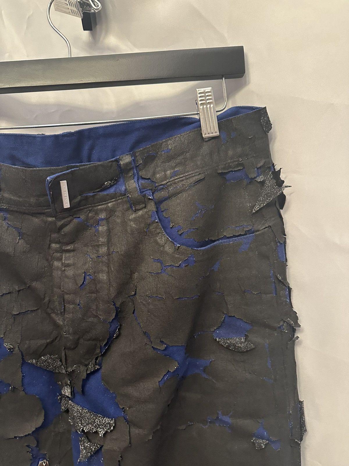 Givenchy Givenchy Two Tone Rip Off Denim Size US 32 / EU 48 - 4 Thumbnail