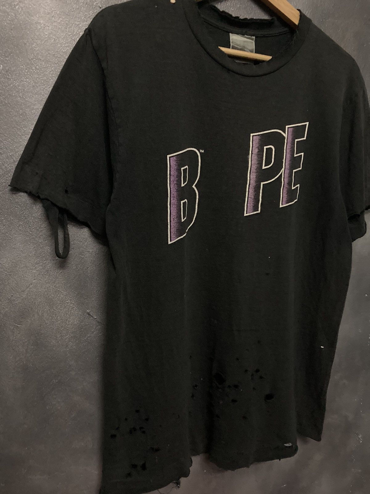 Bape × Vintage Vintage Bape Sta Distressed T-shirt Size US M / EU 48-50 / 2 - 3 Thumbnail