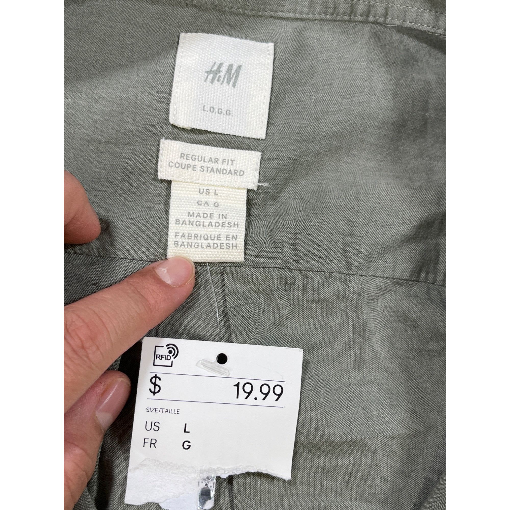 H&M H&M SKU 7634 Mens Olive Green Button Down Long Sleeve Shirt Size US L / EU 52-54 / 3 - 9 Thumbnail