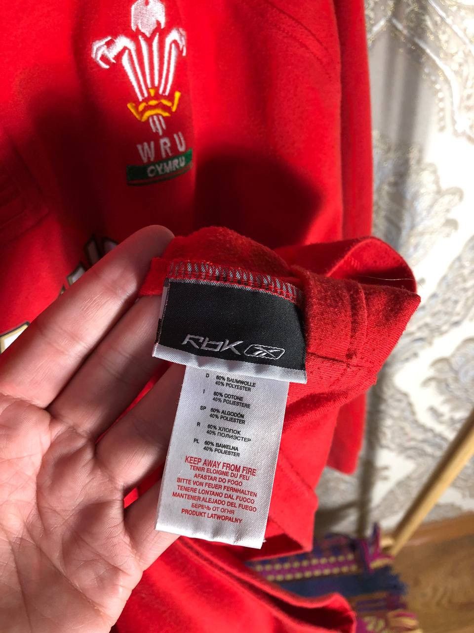 Reebok VINTAGE REEBOK WRU CYMRU WALES RETRO RUGBY JERSEY Y2K 90s Size US L / EU 52-54 / 3 - 6 Thumbnail