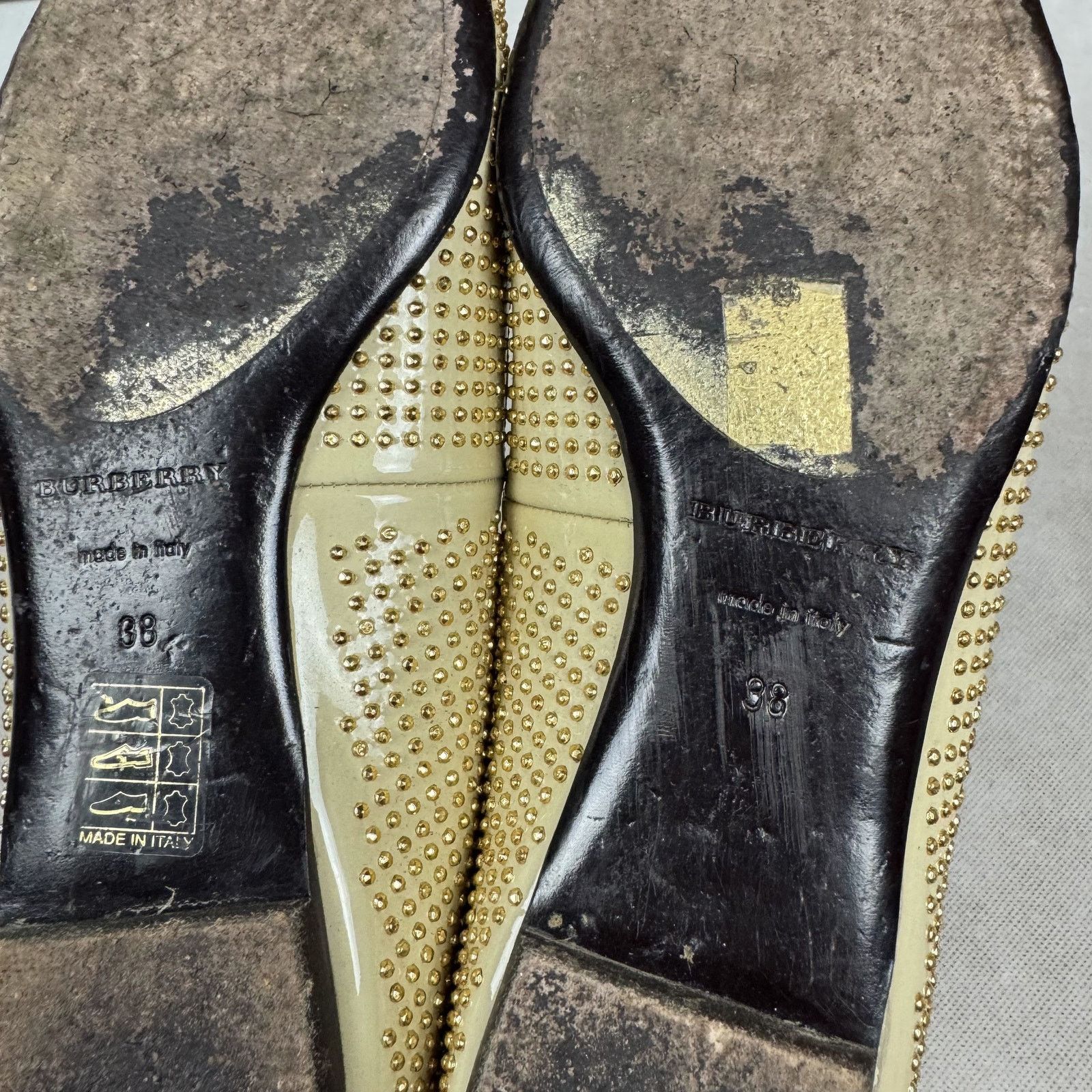 Burberry Burberry Beige Patent Leather Flat Shoes 38 Size US 8 / IT 38 - 7 Thumbnail