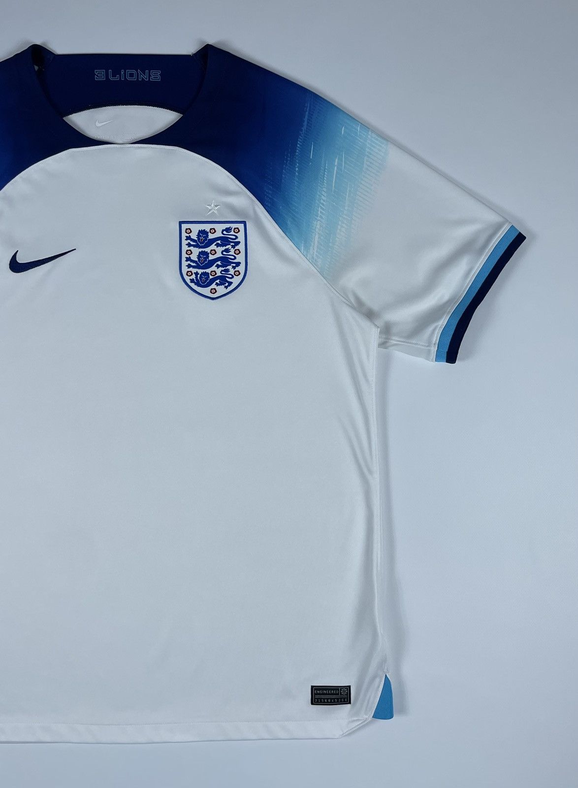 Nike Nike England Home Soccer Jersey Football T-shirt Size US L / EU 52-54 / 3 - 2 Thumbnail