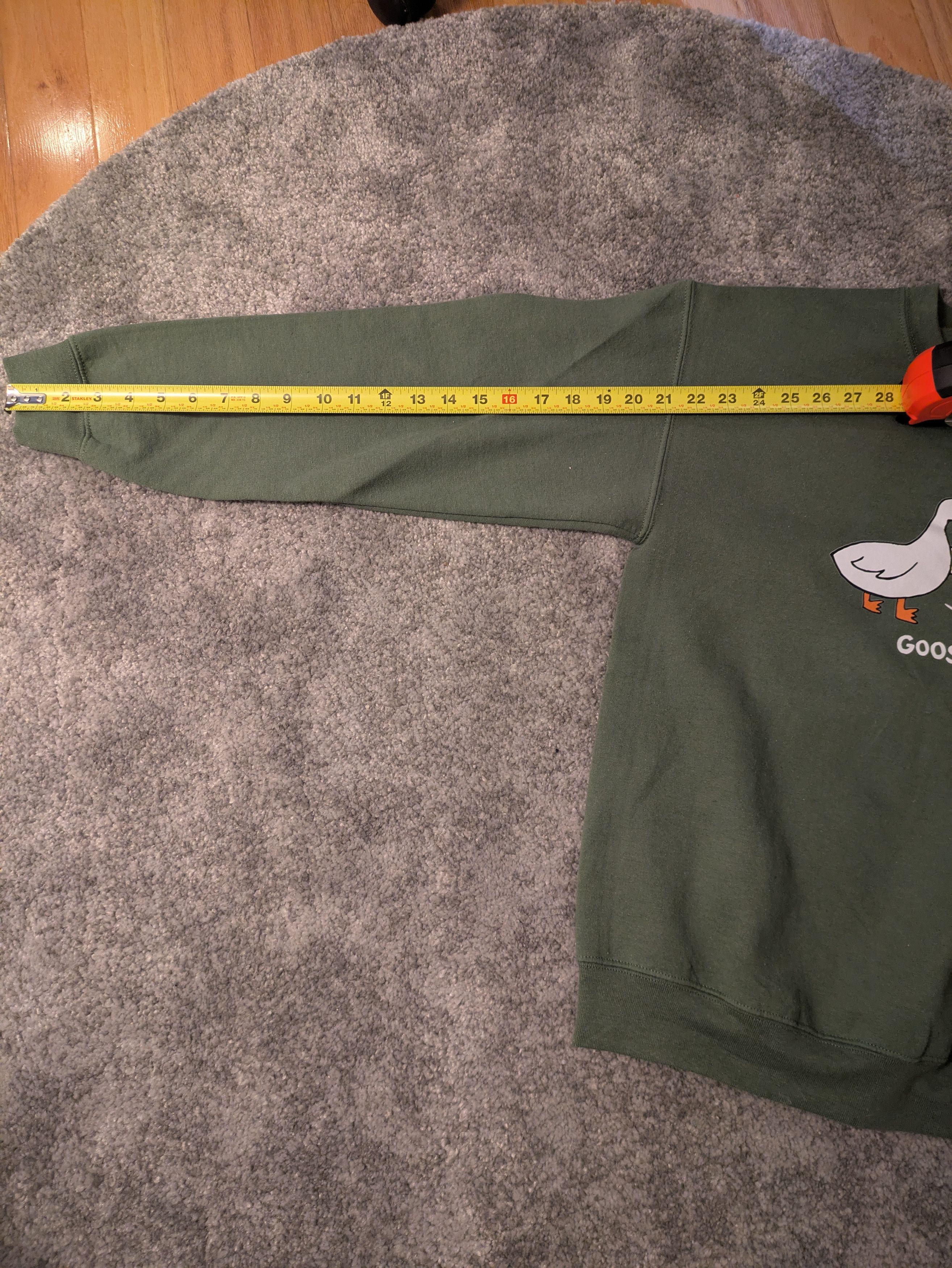 Gildan "Goose Bumps" Crewneck Size US M / EU 48-50 / 2 - 5 Thumbnail