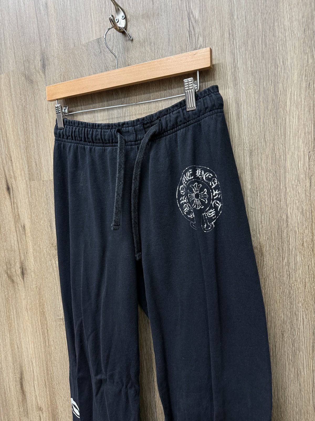 Chrome Hearts Chrome Hearts Black Sweatpants Size US 32 / EU 48 - 4 Thumbnail