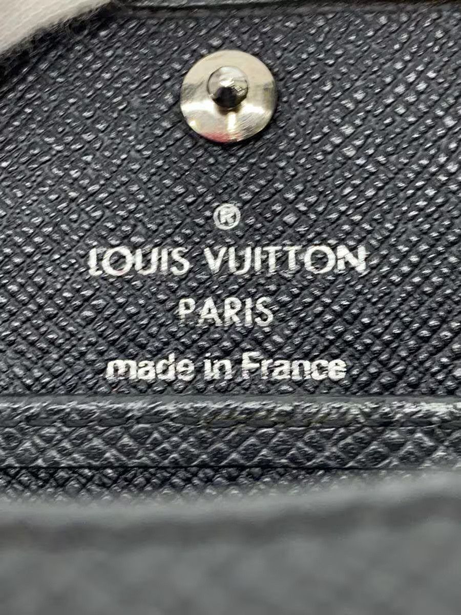 Louis Vuitton Louis Vuitton Taiga Porte Monet Boite Green Leather Size ONE SIZE - 3 Thumbnail