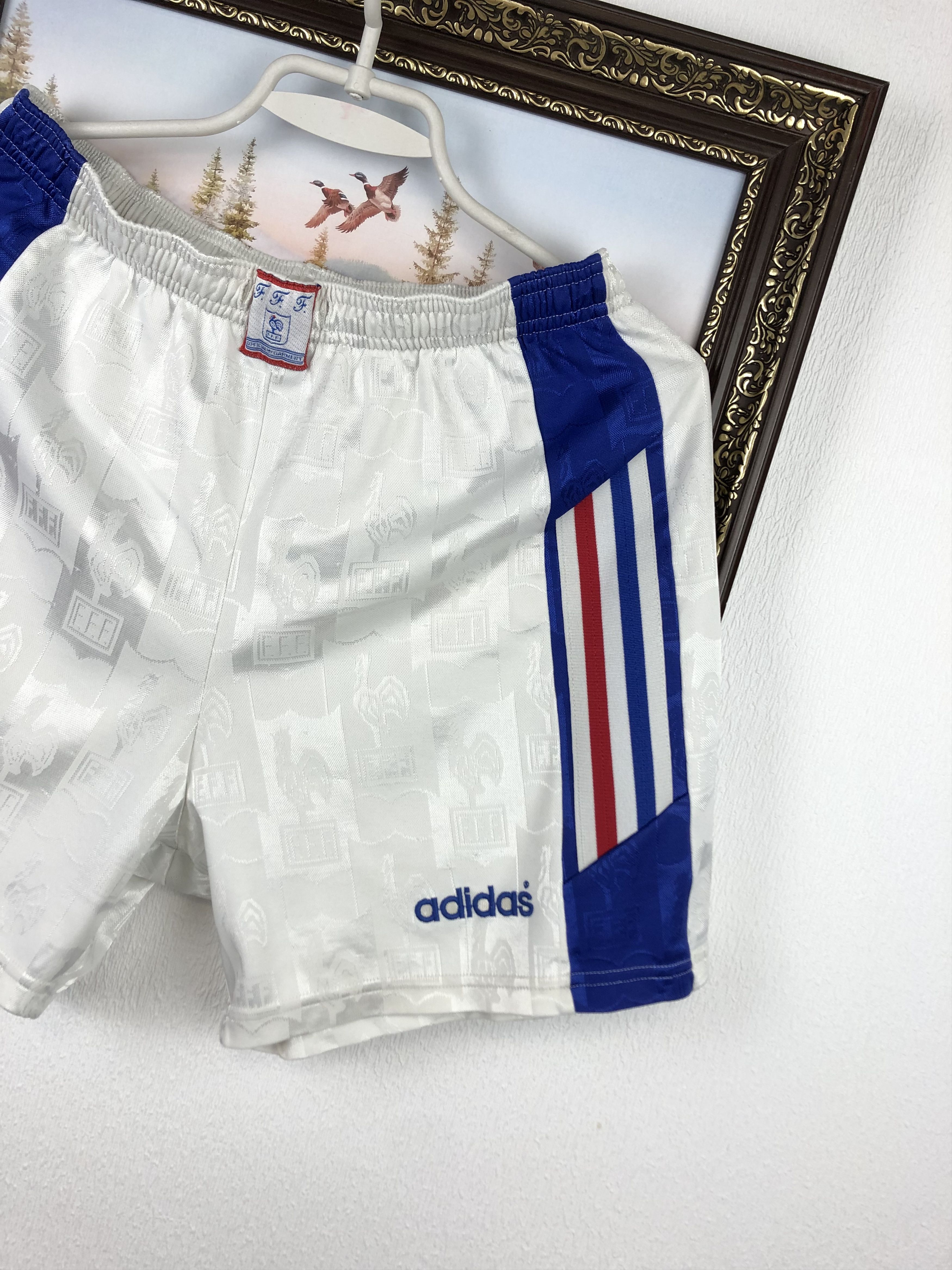 Adidas Vintage 1996 Adidas France Football Shorts Soccer White M Size US 32 / EU 48 - 2 Thumbnail