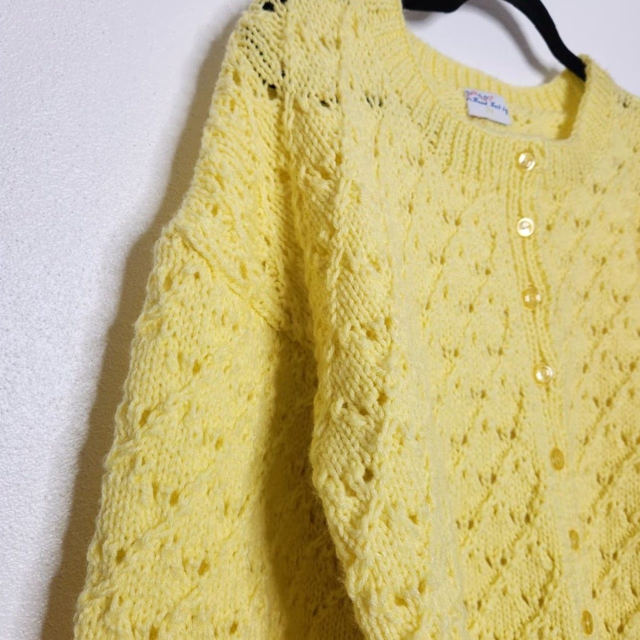 Vintage VINTAGE Handmade Knit Cardigan Sweater Yellow Button Crochet Grandma Shirt VTG Cardigan Unisex Adults M Women Men Size M / US 6-8 / IT 42-44 - 3 Thumbnail