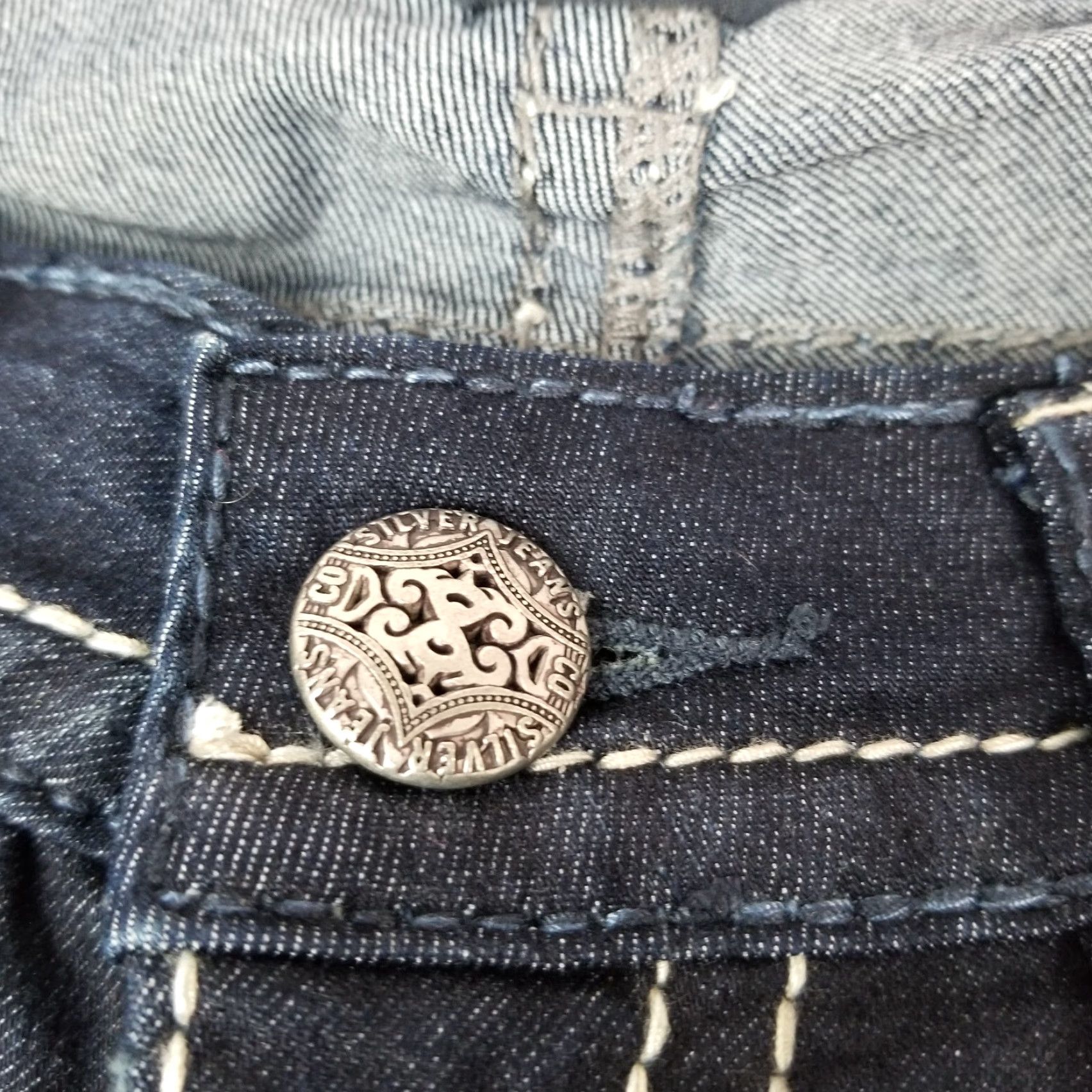 Silver Jeans Co. VINTAGE Silver Jeans Junior Teens 27 x 30 Suki Super Skinny Dark Wash Denim Embroilered Size 27" / US 4 / IT 40 - 7 Thumbnail
