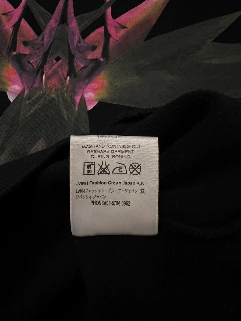 Givenchy Givenchy Brand New Paradise Bird Hoodie, Most Limited Edit Size US XS / EU 42 / 0 - 6 Thumbnail
