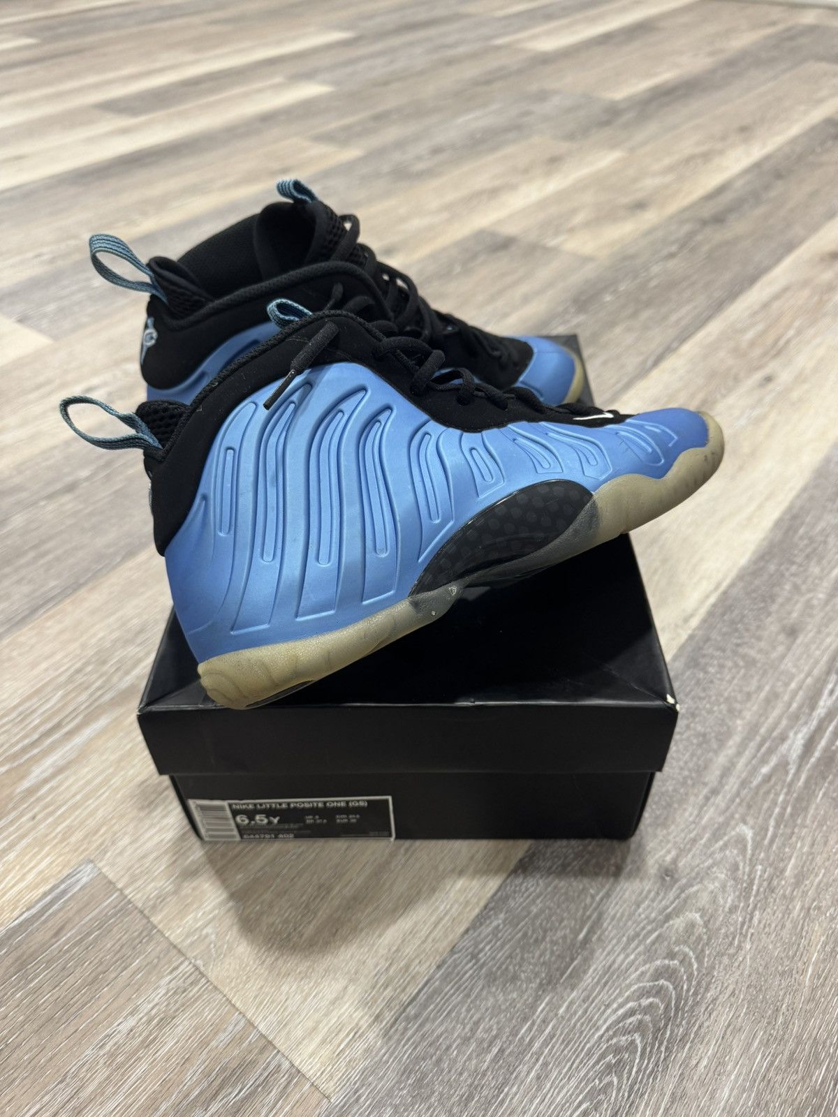 Nike NIKE LITTLE POSITE ONE (GS) Size US 6.5 / EU 39-40 - 3 Thumbnail