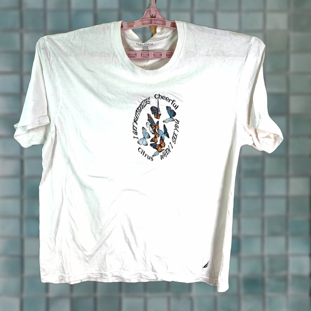 Nautica VINTAGE NAUTICA Shirt Unisex Adults L White Butterfly Graphic 50" Chest Logo 90s Concert? Size US L / EU 52-54 / 3 - 1 Thumbnail