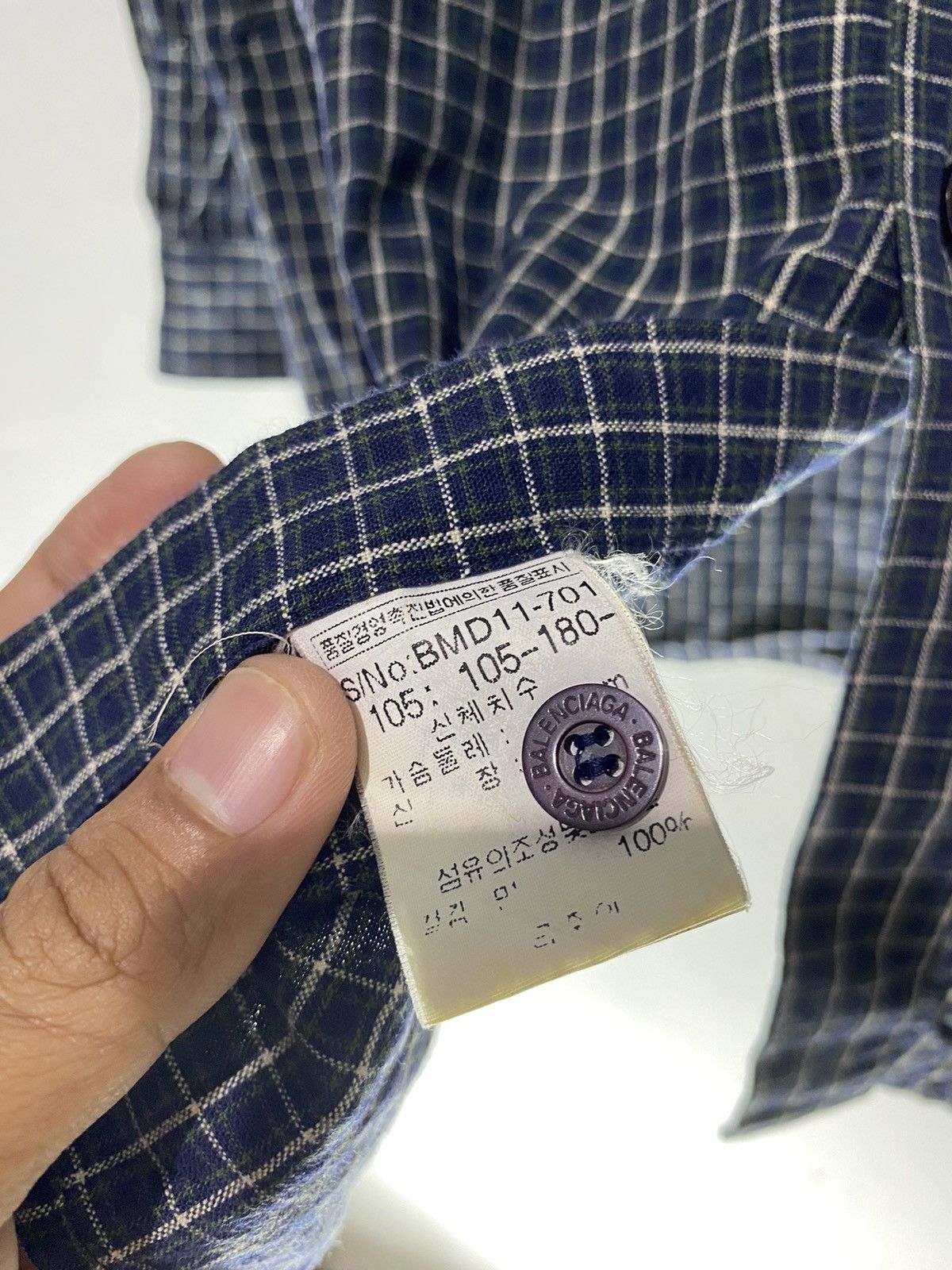 Balenciaga Vintage balenciaga tartan button shirt Size US XL / EU 56 / 4 - 5 Thumbnail
